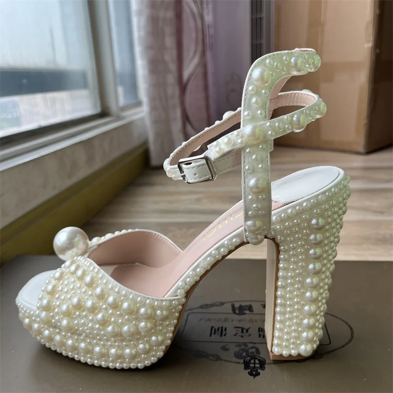 Women'S Fashion Brand Shoes - Luxusmarken-Damenschuhe Vollständig Handgefertigte Perlen-Sandalen mit Dickem