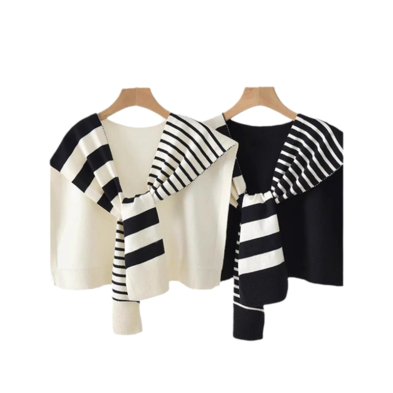 Women'S Fashion Website - Neuer Modischer Schwarz-Weiß Gestreifter Strick-Schal mit