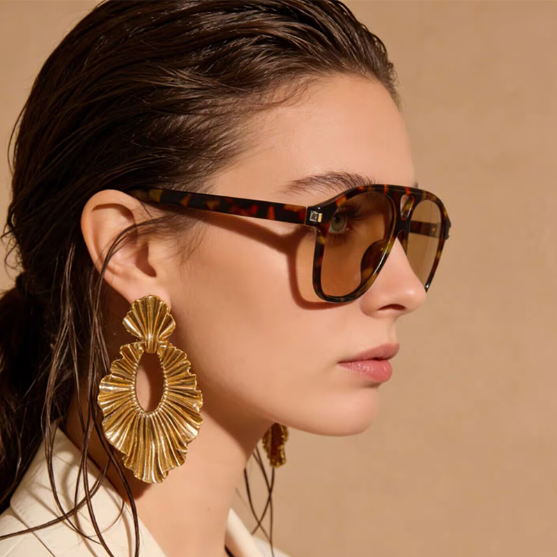 Luxuriöse Piloten-Sonnenbrille – Women'S Fashion Week Paris Bewertung und Preis