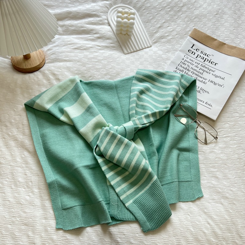 Match schwarz-weiß gestrickte  – Women'S Fashion Website Bewertung und Preis