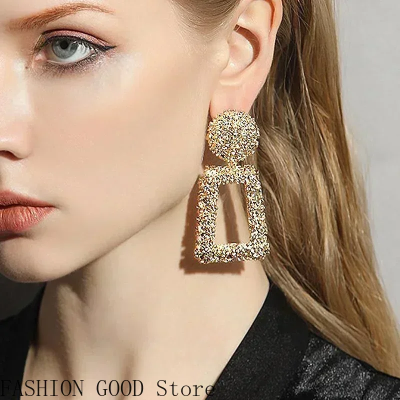 Metallohrringe Hochwertige hoh – Women'S Fashion Website Bewertung und Preis